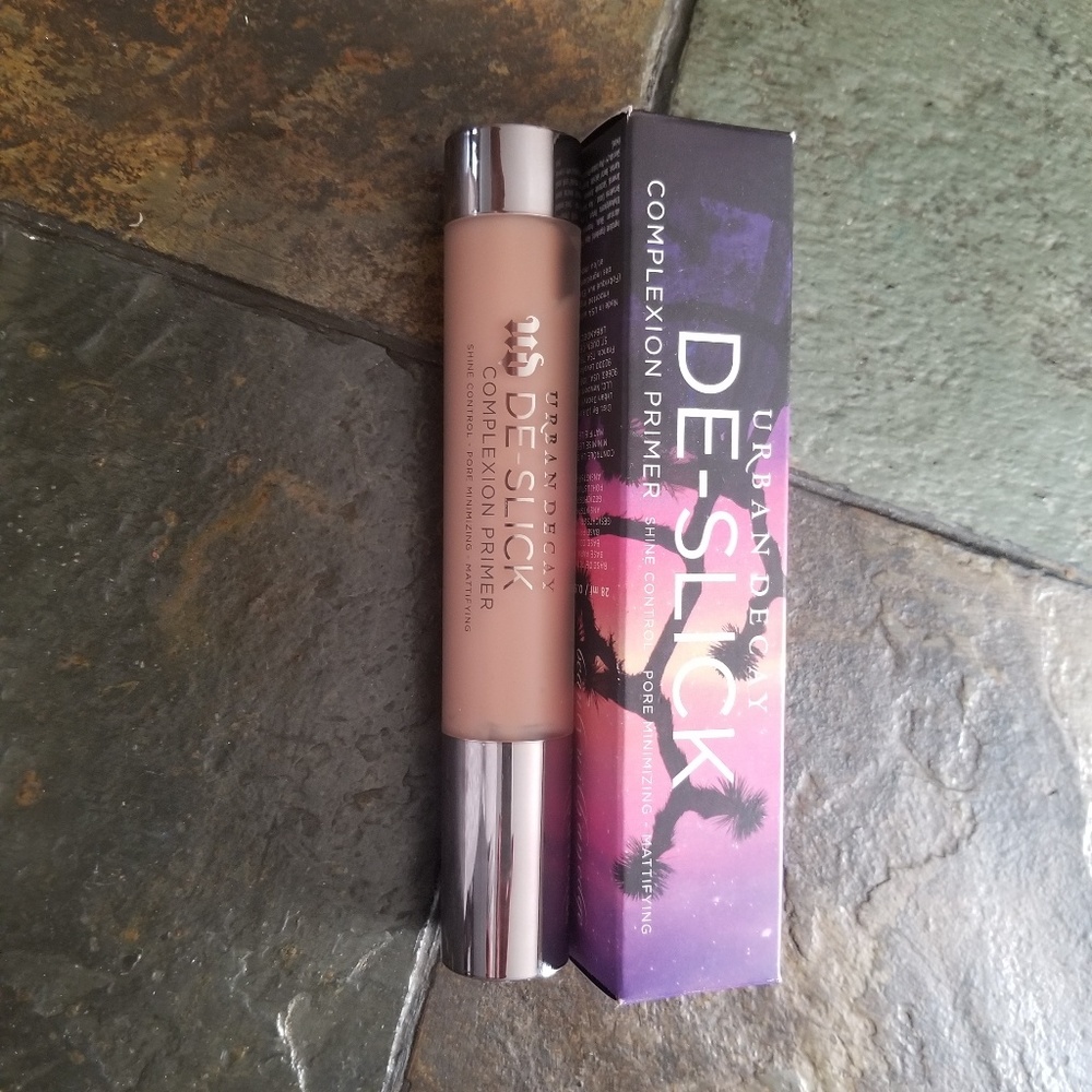 Urban Decay de-Slick Complexion Primer
